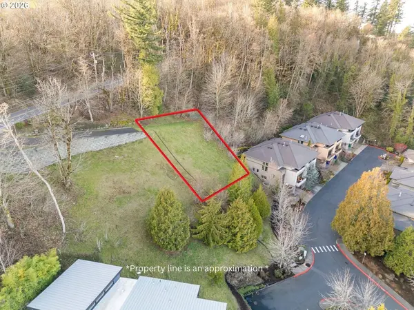 318 NW SKYLINE BLVD #6, Portland, OR 97210