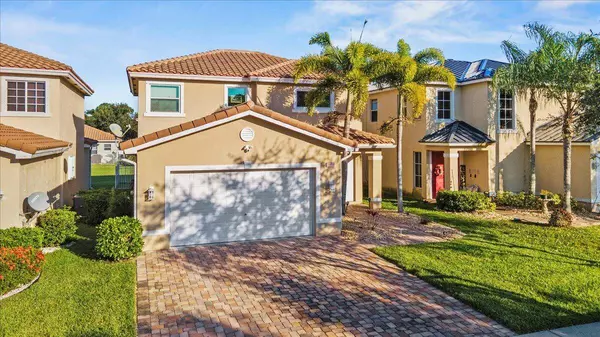 2903 SW Butterfly LN, Palm City, FL 34990