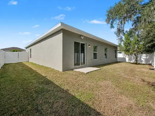 5234 Oakland Lake CIR, Fort Pierce, FL 34951