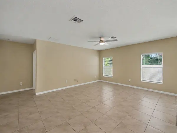 5234 Oakland Lake CIR, Fort Pierce, FL 34951