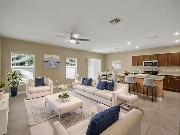 5234 Oakland Lake CIR, Fort Pierce, FL 34951