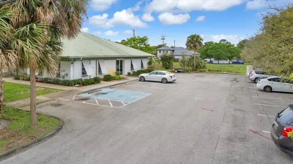 501 SW Port St Lucie Blvd, Port St Lucie, FL 34953-1944