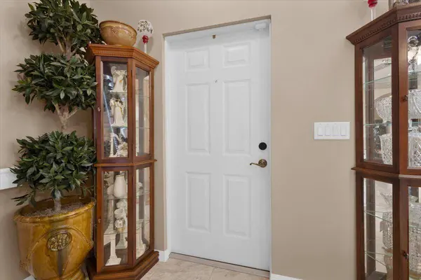 1888 SE High Springs DR, Port St Lucie, FL 34952