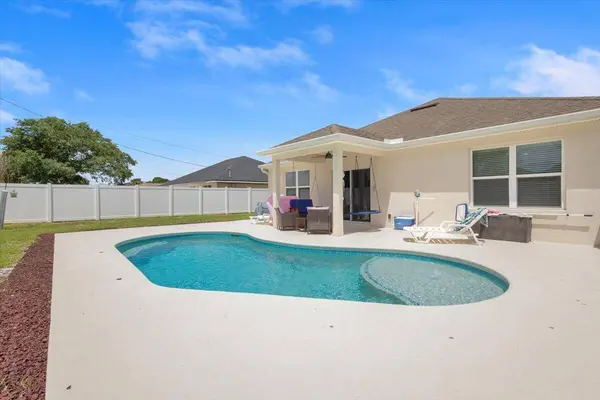 1532 SW Birkey AVE, Port St Lucie, FL 34953