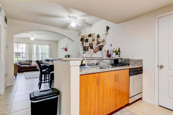 130 SW Peacock BLVD #16, Port St Lucie, FL 34986