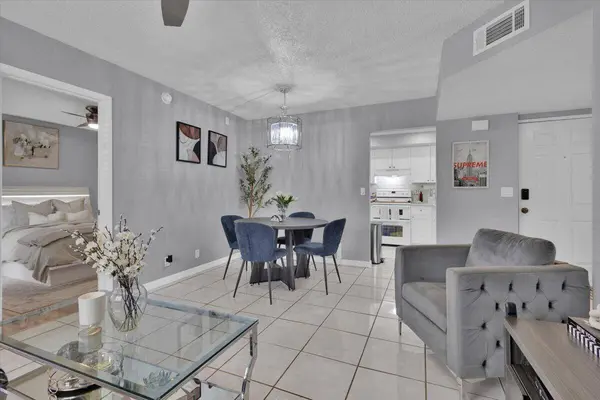 1529 SE Royal Green CIR #102, Port St Lucie, FL 34952