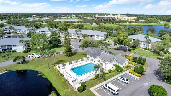 1529 SE ROYAL GREEN CIR #102, Port St Lucie, FL 34952