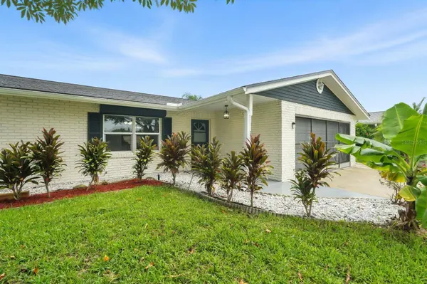 2937 CARRIAGE DR, South Daytona, FL 32119