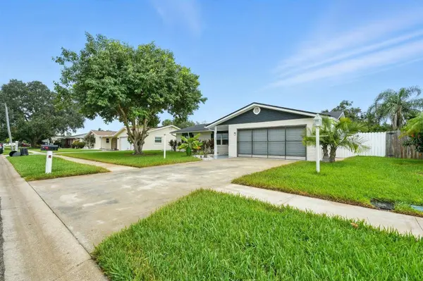 2937 CARRIAGE DR, South Daytona, FL 32119