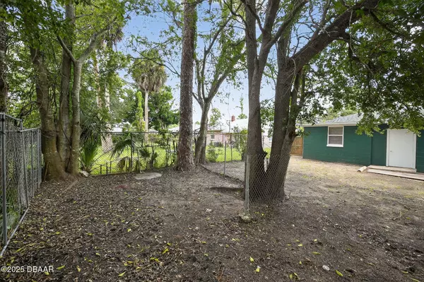 920 School ST, Daytona Beach, FL 32114