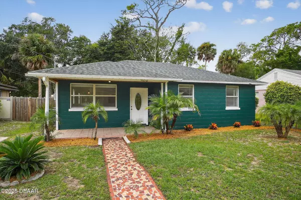 920 School ST, Daytona Beach, FL 32114