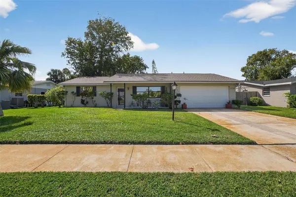 2324 GREEN ST, South Daytona, FL 32119