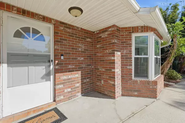 2911 ROYAL PALM DR, Edgewater, FL 32141