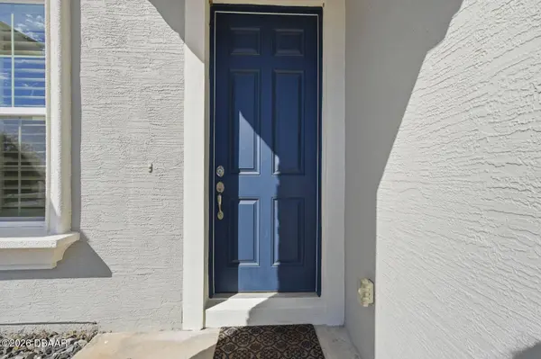 6200 Fallsgrove LN, Port Orange, FL 32128