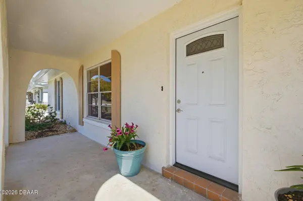 2927 Lantern DR, South Daytona, FL 32119