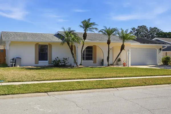 2927 LANTERN DR, South Daytona, FL 32119