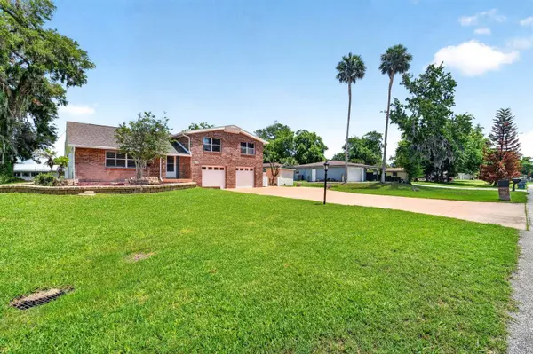 2134 POPE AVE, South Daytona, FL 32119