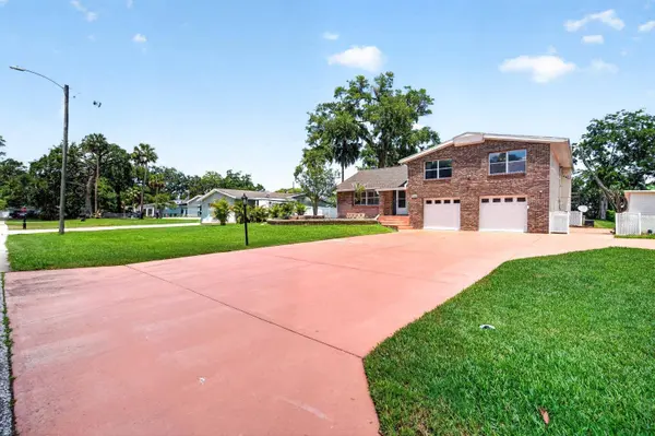 2134 POPE AVE, South Daytona, FL 32119