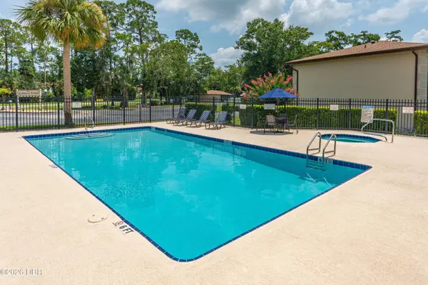 1601 Big Tree RD ##803, Daytona Beach, FL 32119