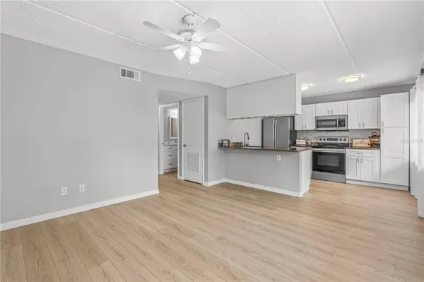 1601 BIG TREE RD #803, Daytona Beach, FL 32119
