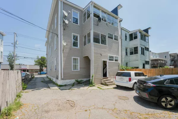 2395 Main Street, Bridgeport, CT 06606