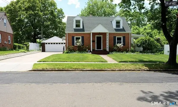 122 Oberlin Road, Hamden, CT 06514