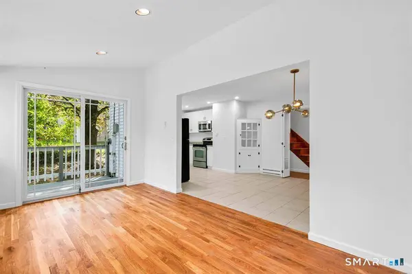 31 Sterling Drive, New Milford, CT 06776