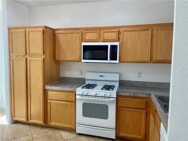 808 Pirates Cave CT, North Las Vegas, NV 89032