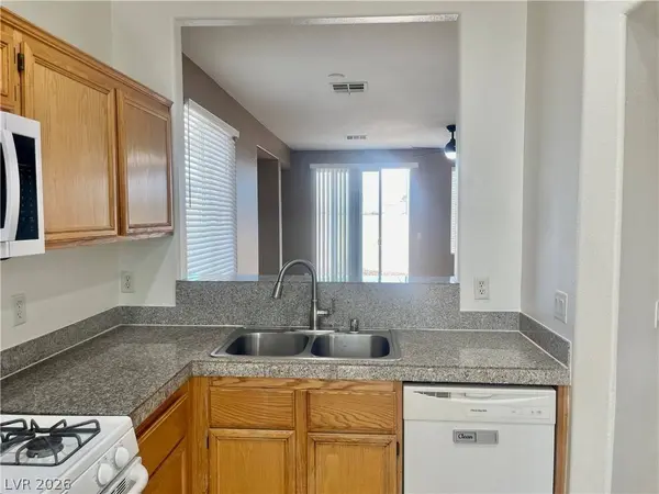 808 Pirates Cave CT, North Las Vegas, NV 89032