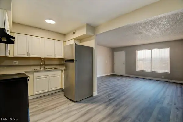 625 S Royal Crest CIR #13, Las Vegas, NV 89169