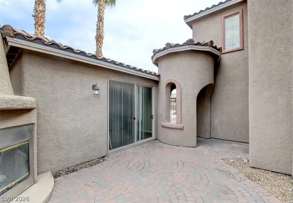 827 Wintera CT, Henderson, NV 89015