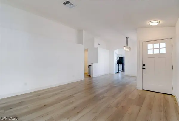 928 Nellie Jo DR, Las Vegas, NV 89123