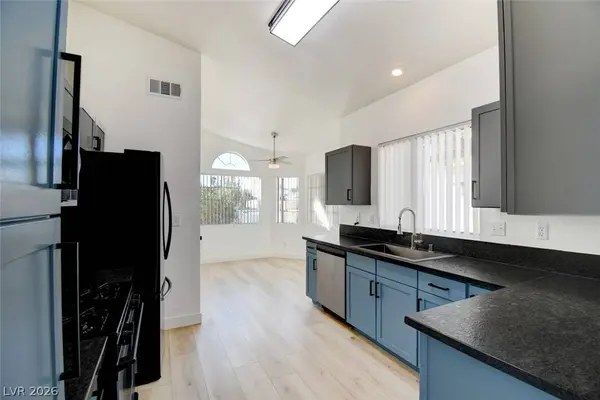 928 Nellie Jo DR, Las Vegas, NV 89123