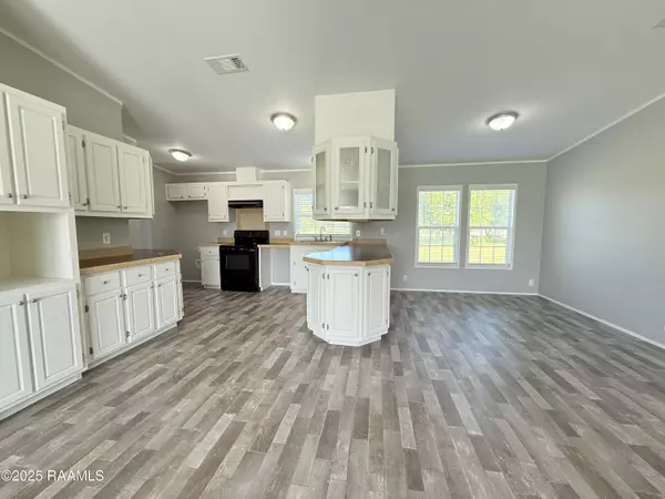 1005 Island RD, St. Martinville, LA 70582