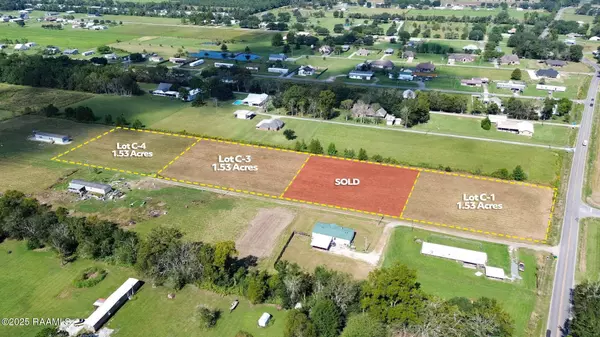 000 Doyle Melancon RD #C-1, Breaux Bridge, LA 70517