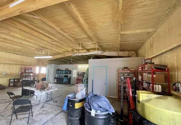 141 Industrial Pkwy, Lafayette, LA 70508