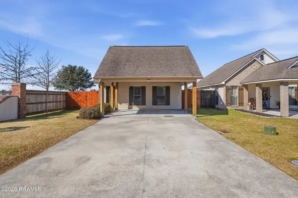 103 Acacia LN, Abbeville, LA 70510