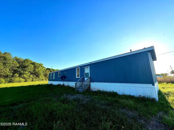 1968 Greenwood RD, Mamou, LA 70554