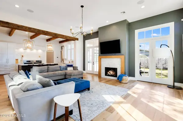 103 Grand Oak DR, Broussard, LA 70518