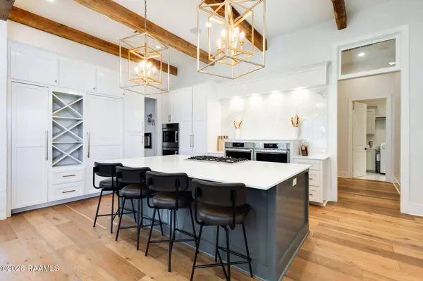 103 Grand Oak DR, Broussard, LA 70518