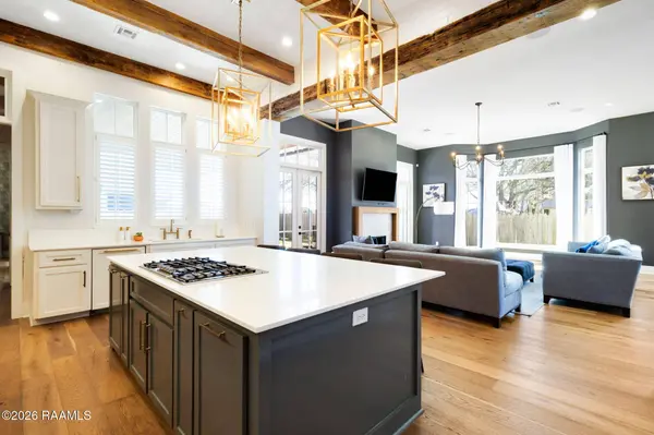 103 Grand Oak DR, Broussard, LA 70518