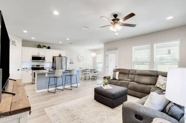 212 Crescent View LN, Duson, LA 70529