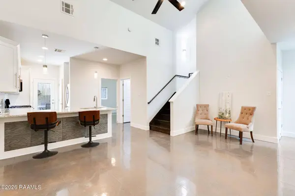 314 Highland Oaks LN, Lafayette, LA 70508