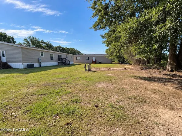 1216 S Larriviere RD, Youngsville, LA 70592