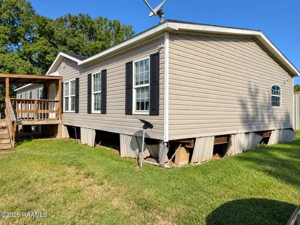 1216 S Larriviere RD, Youngsville, LA 70592