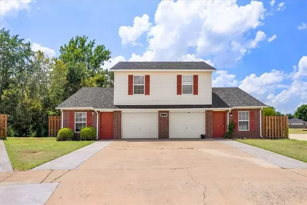 3505 SW Victoria Pl, Bentonville, AR 72712