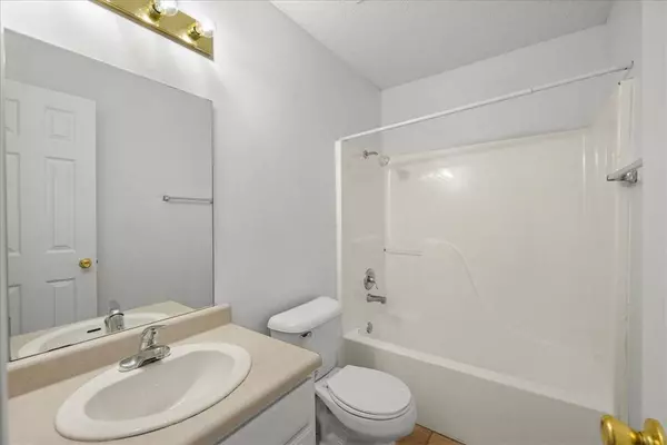 3505 SW Victoria Pl, Bentonville, AR 72712