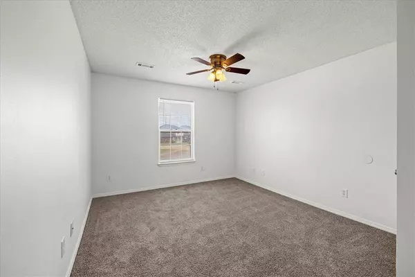 3505 SW Victoria Pl, Bentonville, AR 72712