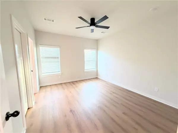 531 Cosmos St, Centerton, AR 72719