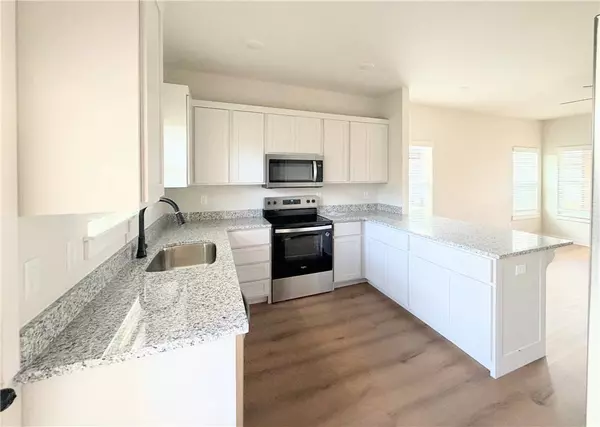 531 Cosmos St, Centerton, AR 72719